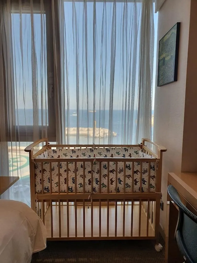 Hotel Regent Marine The Blue 4*, Чеджудо Южная Корея