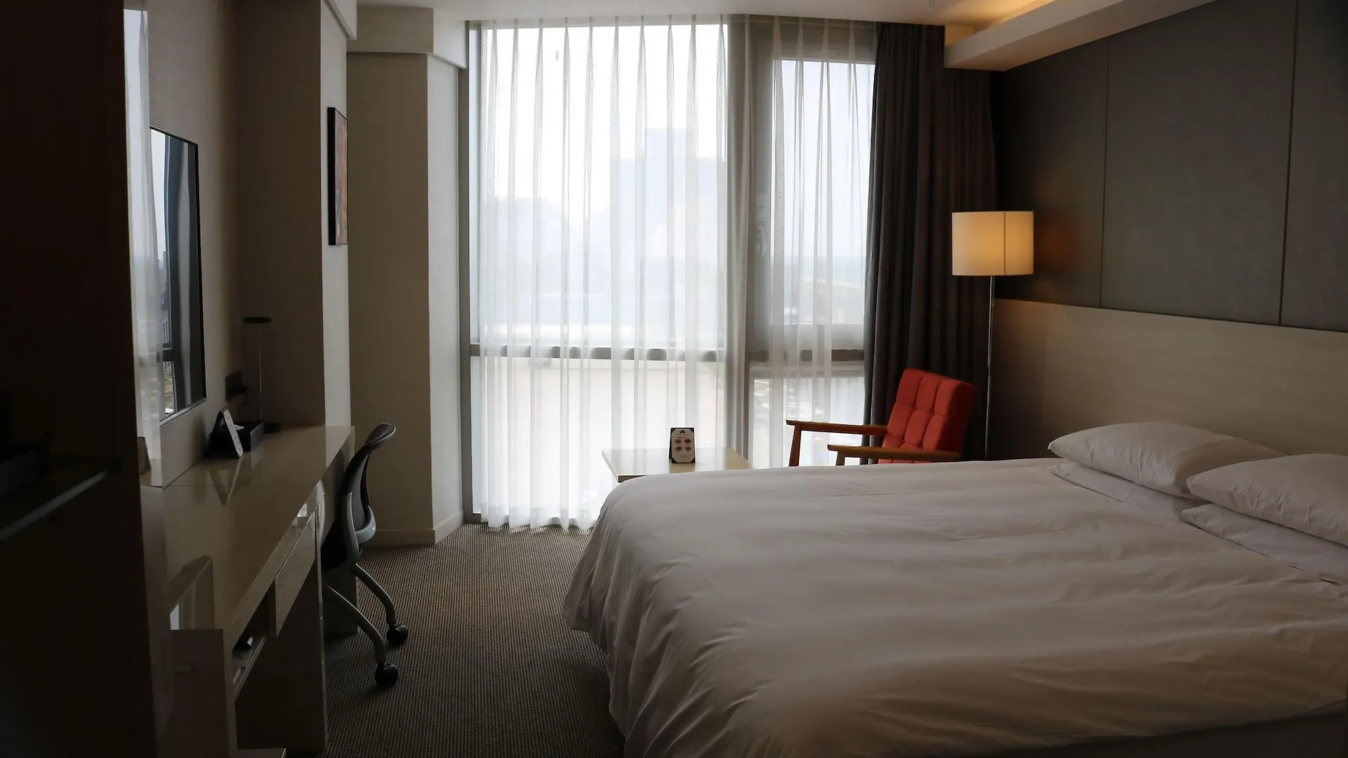 Hotel Regent Marine The Blue 4*, Jeju South Korea