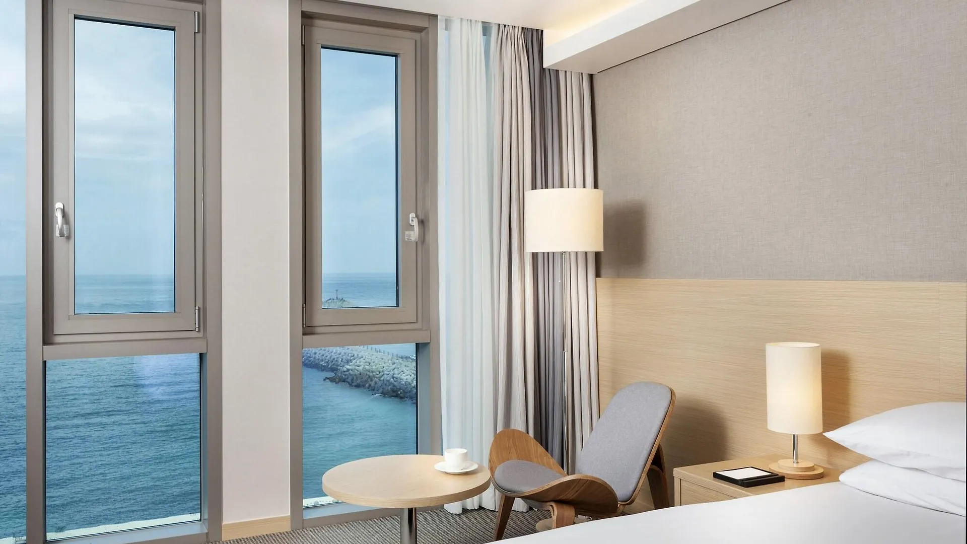 Hotel Regent Marine The Blue