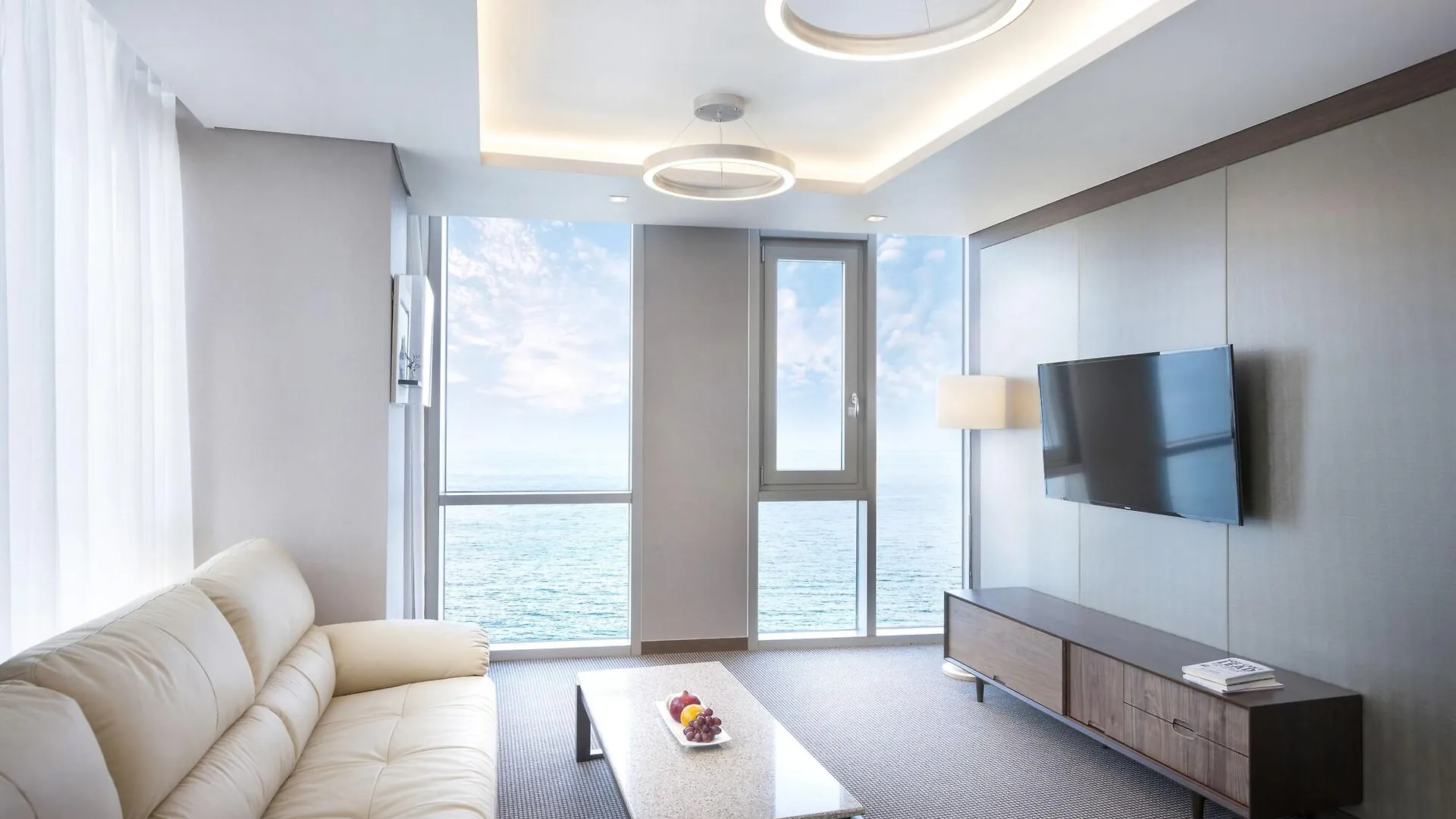 Hotel Regent Marine The Blue